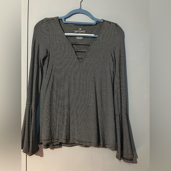 American Eagle Outfitters ‘Soft and Sexy’ striped top with bell sleeves. Size XS - Picture 8 of 8